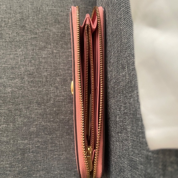 COACH Taylor Polished Pebbled Leather Tote Bag -Bubblegum Color - Picture 6 of 7